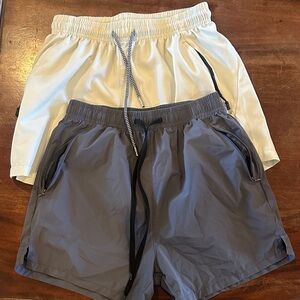 Men's Drawstring Athletic Shorts in Cream & Gray